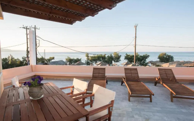 Mythos Beach Hotel