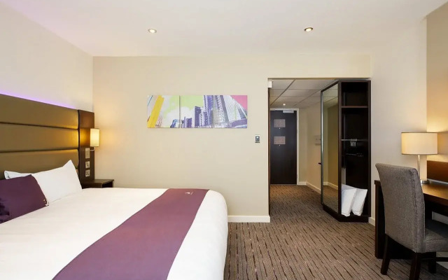 Premier Inn Basingstoke Town Centre Hotel