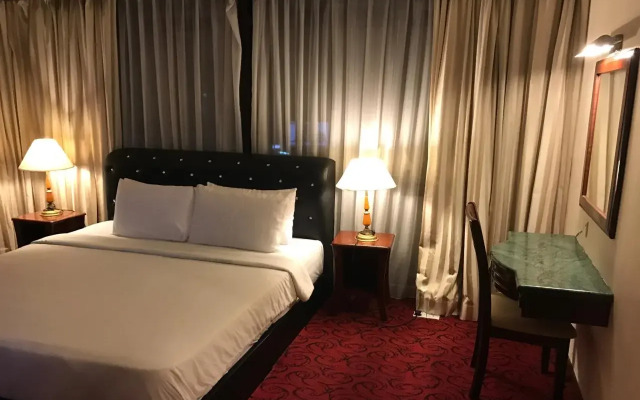 Luxy Service Suites At Times Square