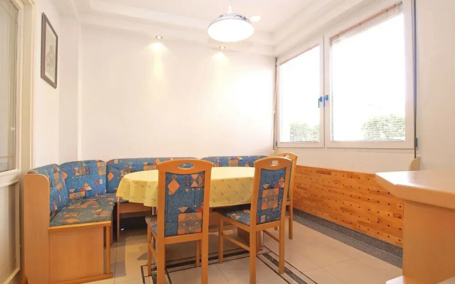 Apartment 1544