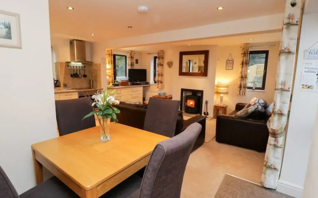 Woodside Cottage