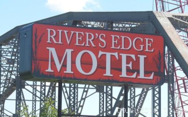 River's Edge Motel