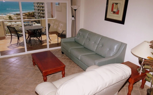 Delphin 703B - 1 Br Condo