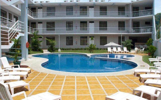 Hotel Punta Leona