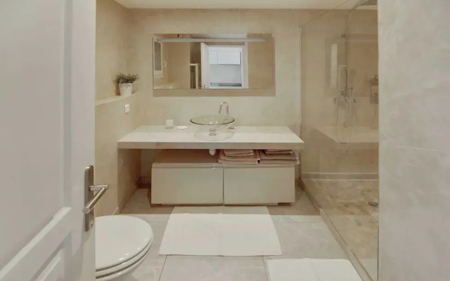 Beautiful Flat With sea View - 4P - Gassin