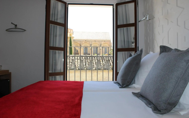 Hotel Boutique Caireles