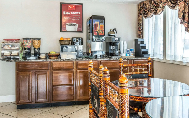 Econo Lodge Thomaston