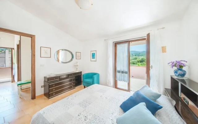 Beautiful Apartment in Castelsardo With 1 Bedrooms