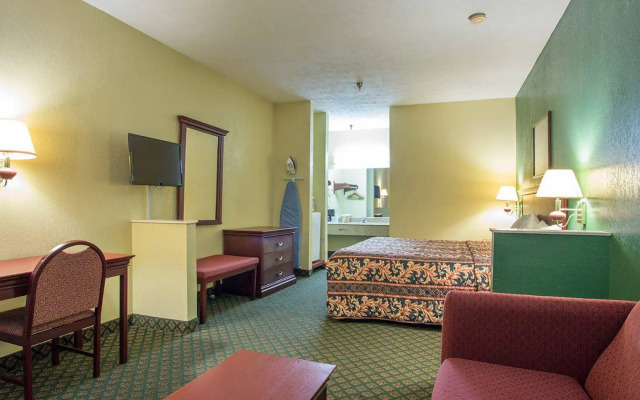 OYO Hotel Grenada West