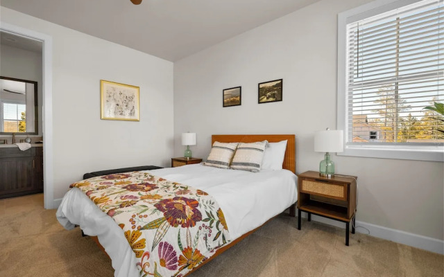 Pine Meadow All Seasons Lodge