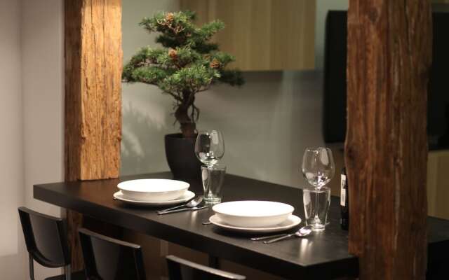 Dfive Apartments - Timber