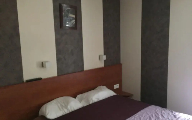 Fasthôtel Nîmes Caissargues