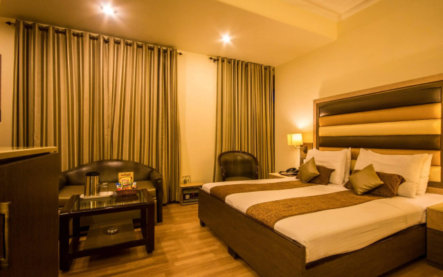 The Sun Court Hotel Yatri