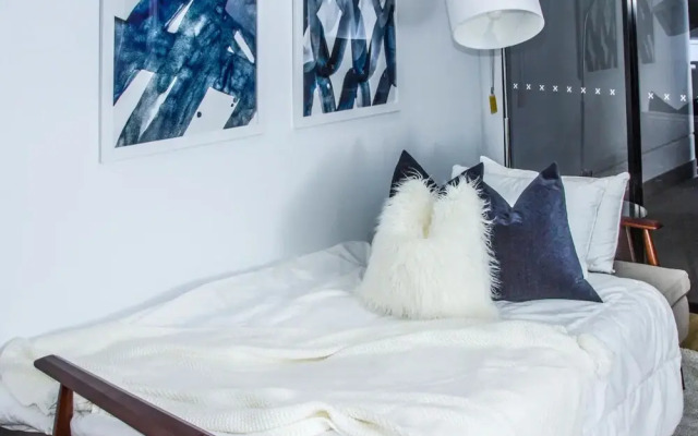 Beautifully Furnished Inner-city Pad