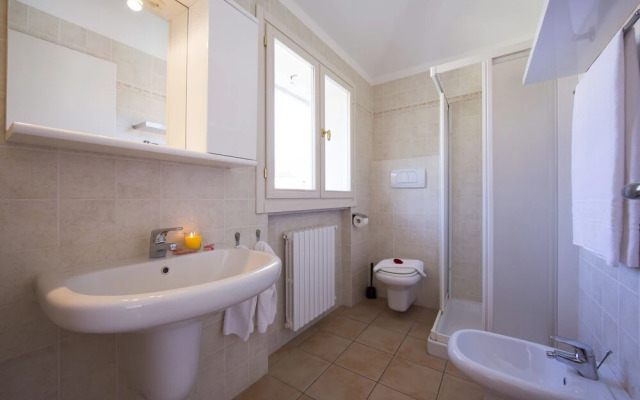 Porto Letizia Mimosa 5