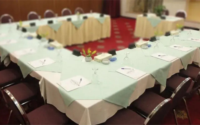 Imperial Palace Hotel