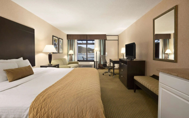 Wyndham Garden Lake Guntersville