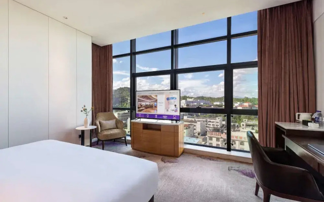 Mercure Shenzhen Pinghu