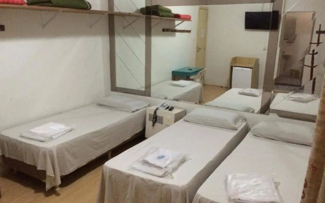 Girassol Carioca Hostel e Hotel