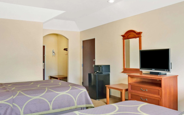 SureStay Studio by Best Western Conroe Downtown