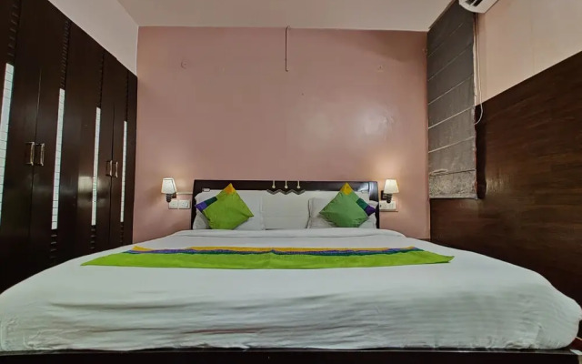 City Stay Hotel