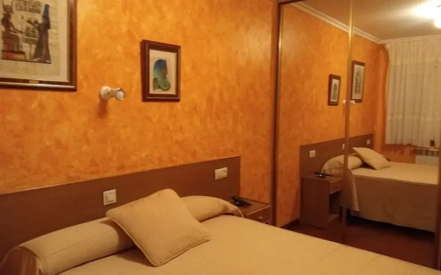 Hostal Bahía