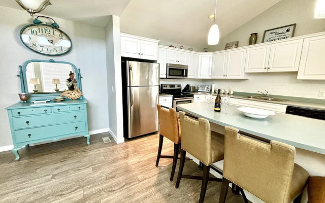 La Casa Lakeside Resort