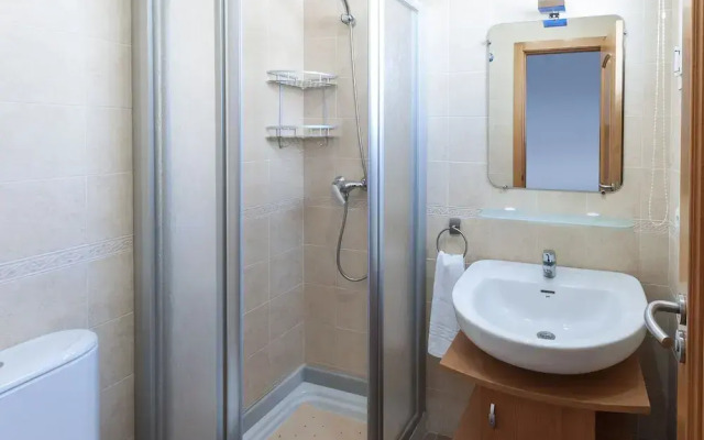 Golden in Gandia With 3 Bedrooms and 3 Bathrooms