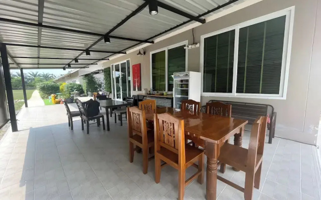 Davy'S Cottage Phuket
