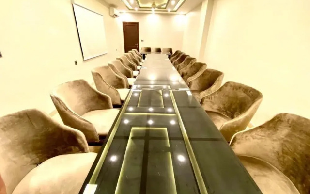 Grand luxury Hotel