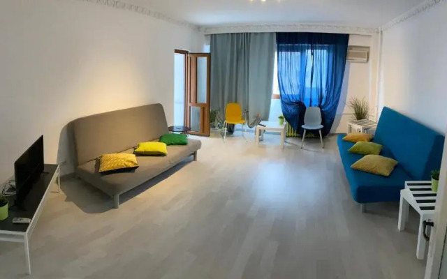 Green Apartment 41