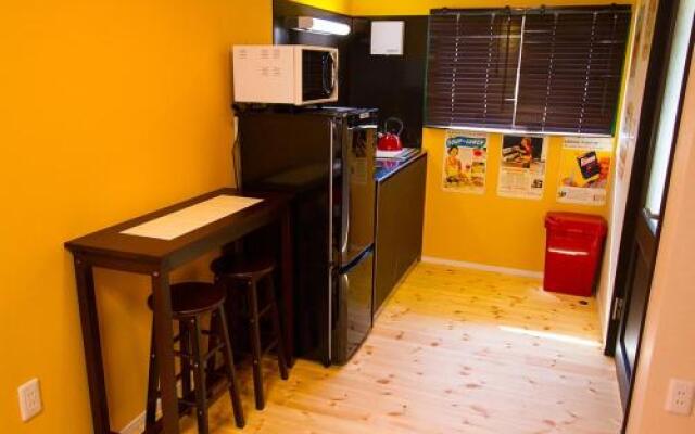 Mrs. Maroulla's HOUSE