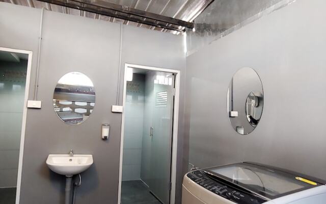 Met A Space Pod At Asoke