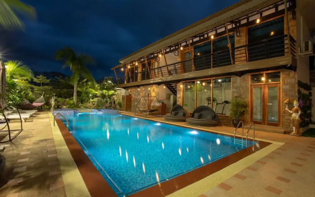Mandalay Lodge Hotel