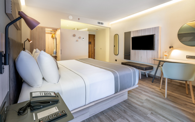 City Express Plus by Marriott San Luis Potosí