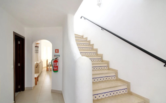 Apt. 89-A São Rafael by HelloVacations