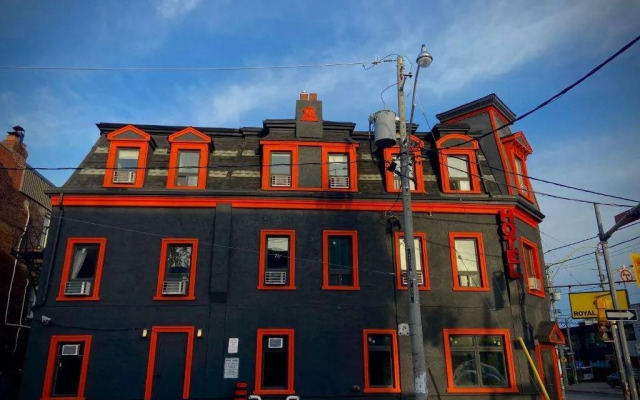 Royal Oak Inn