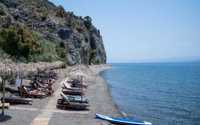 Kaminos Hotel