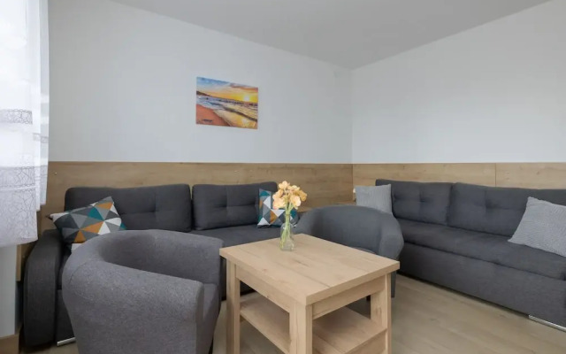 Villa Szamotulanka by Renters