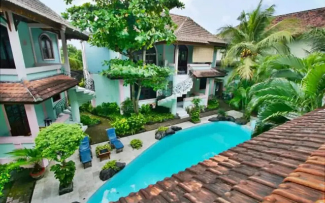 OYO 3923 Villa Puri Royan