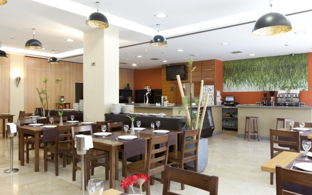 Hotel Vertice Sevilla