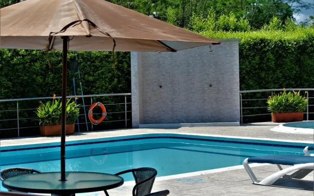 Amazilia Hotel