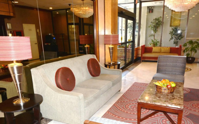 Adria Hotel And Conference Center