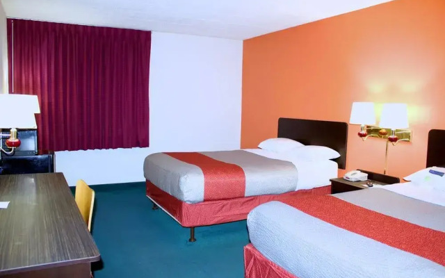 Express Inn New Stanton
