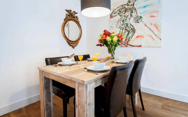 Jordaan Laurier Apartments