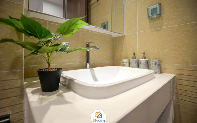Sunny Vinhomes Metropolis Apartment