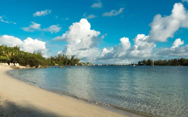 Grotto Bay Beach Resort