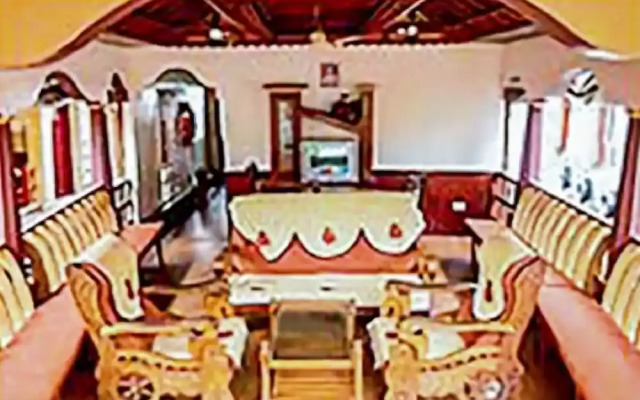 GuestHouser 3 BHK Houseboat e567