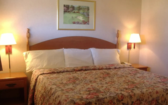 Regency Inn & Suites Greensboro