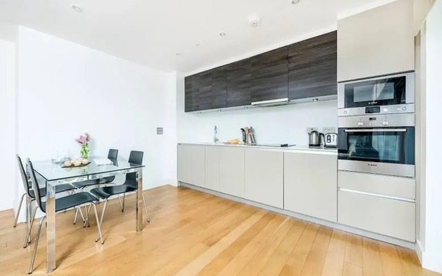 Modern 2br East London Flat
